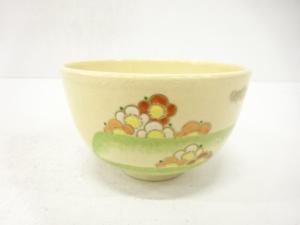 瑞雲造　金彩色絵　花　茶碗